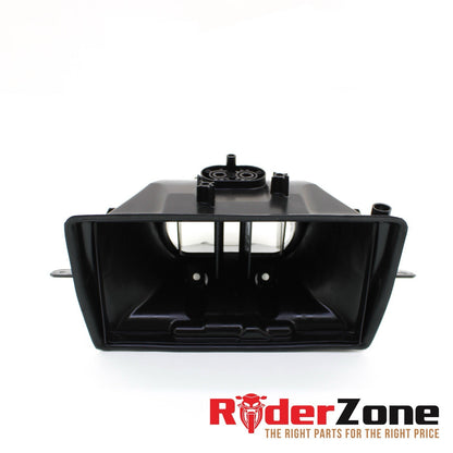 2020 - 2023 BMW S1000RR AIR DUCT FRONT INTAKE SCOOP VENT CENTER AIR FLOW STOCK