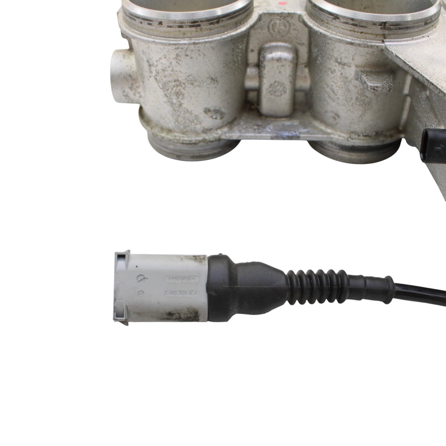 2015 - 2019 BMW S1000RR THROTTLE BODY CASE OEM STOCK