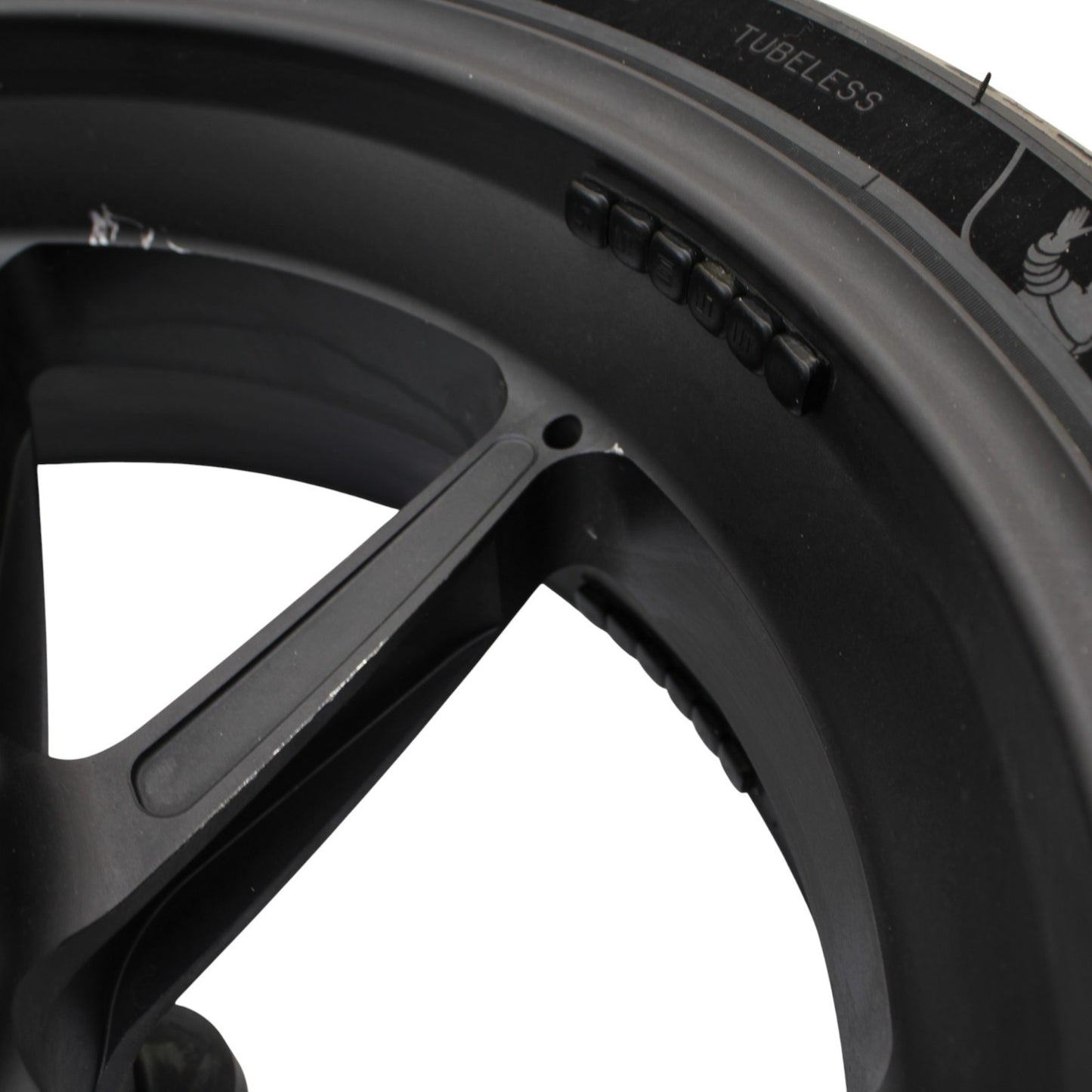 2015 - 2019 BMW S1000RR FRONT WHEEL RIM TIRE RUBBER BLACK OEM STOCK STRAIGHT