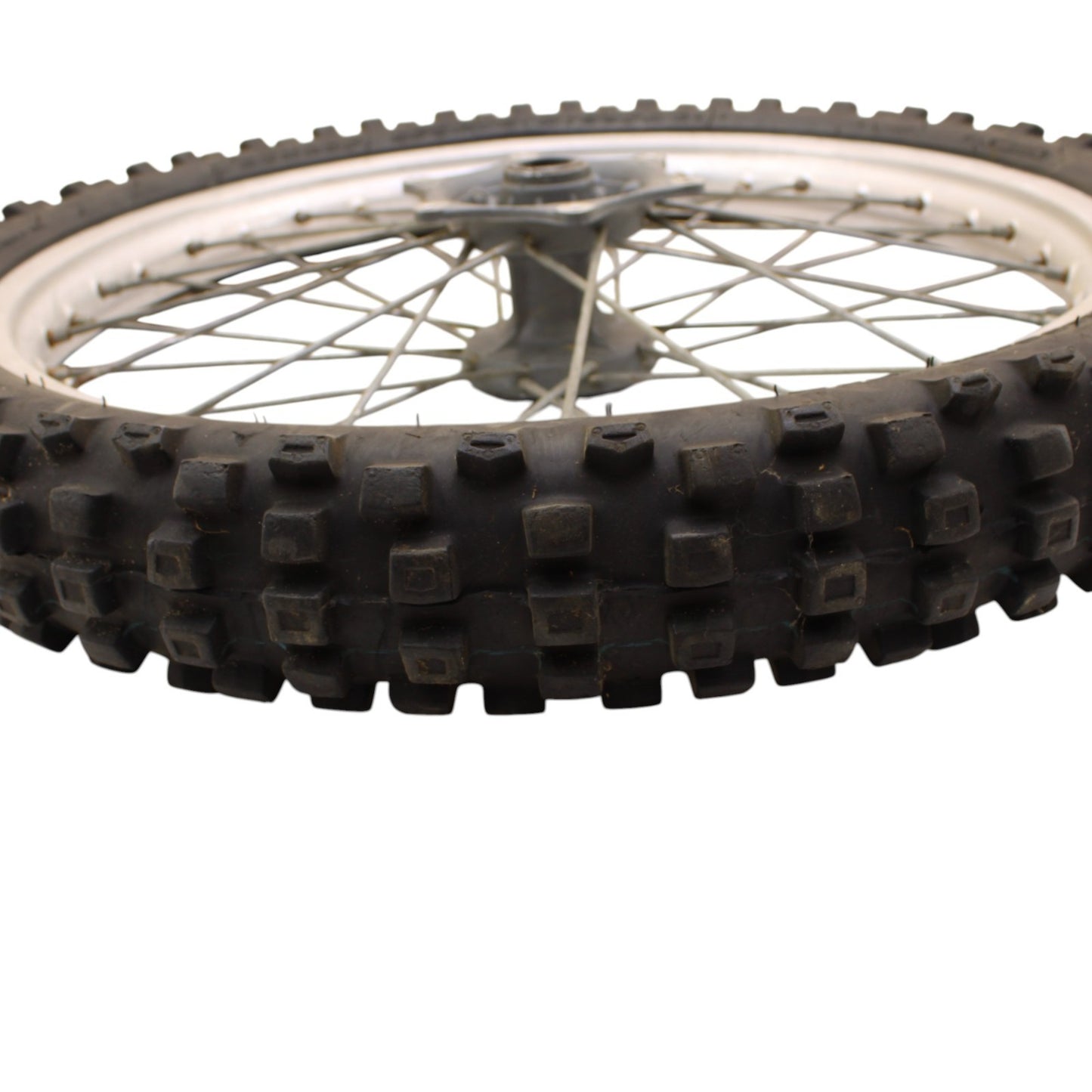 1996 - 1998 RM125 FRONT WHEEL RIM SPOKE TIRE RUBBER SILVER