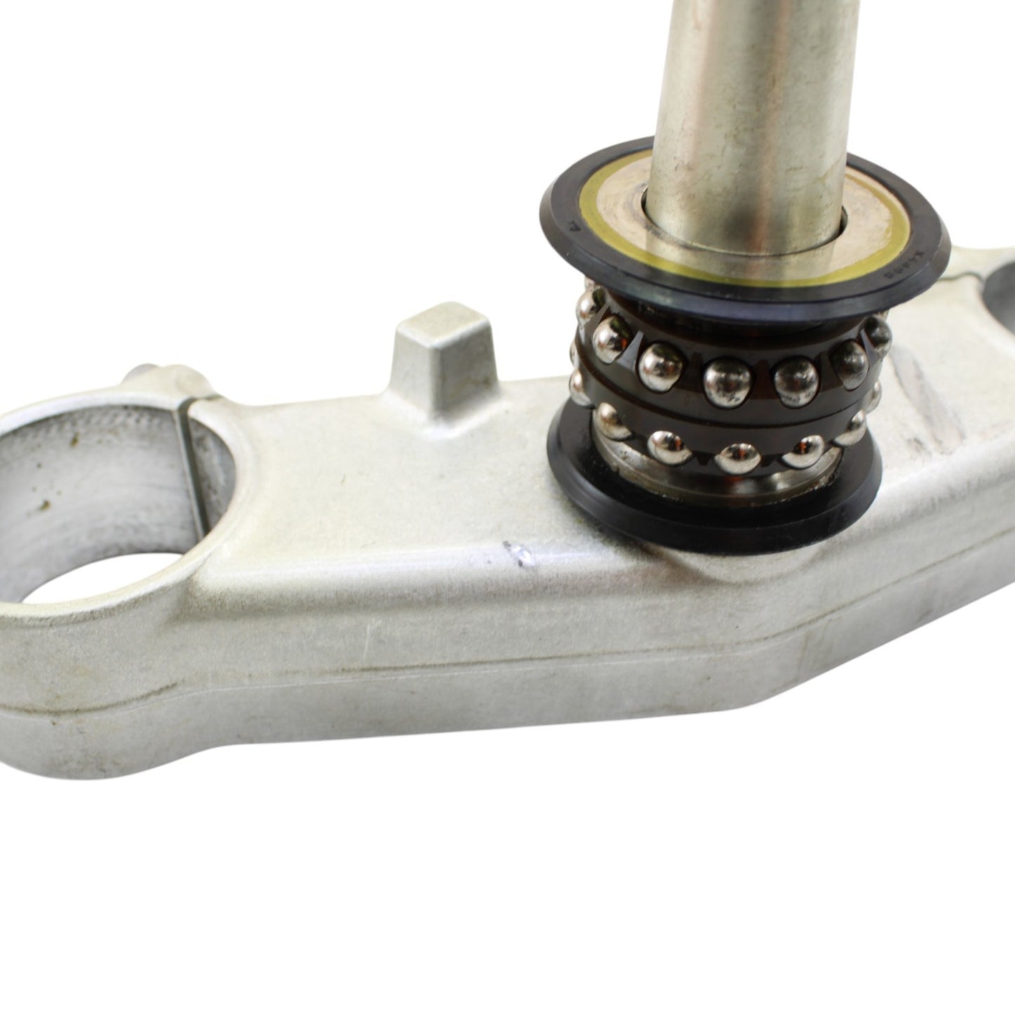 2004 - 2008 YAMAHA YZF R1 LOWER TRIPLE TREE STEM FRONT FORKS CLAMP STRAIGHT OEM