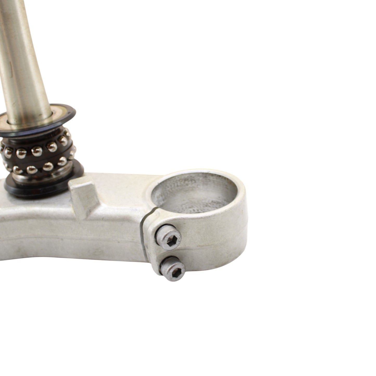 2004 - 2008 YAMAHA YZF R1 LOWER TRIPLE TREE STEM FRONT FORKS CLAMP STRAIGHT OEM