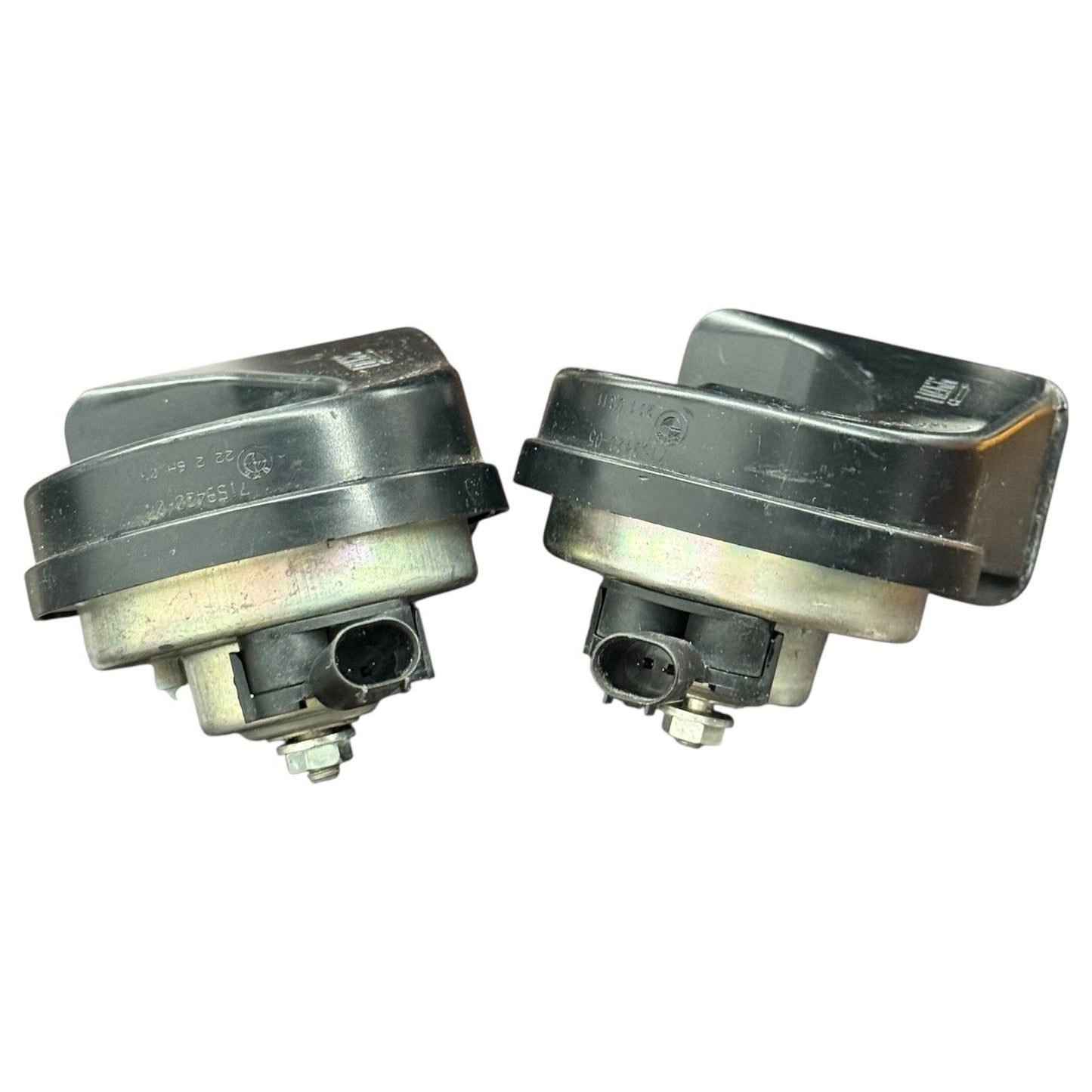 2006 - 2013 BMW E90 E92 328I HIGH & LOW TONE HORNS PAIR E2543 BLACK ELECTRICAL