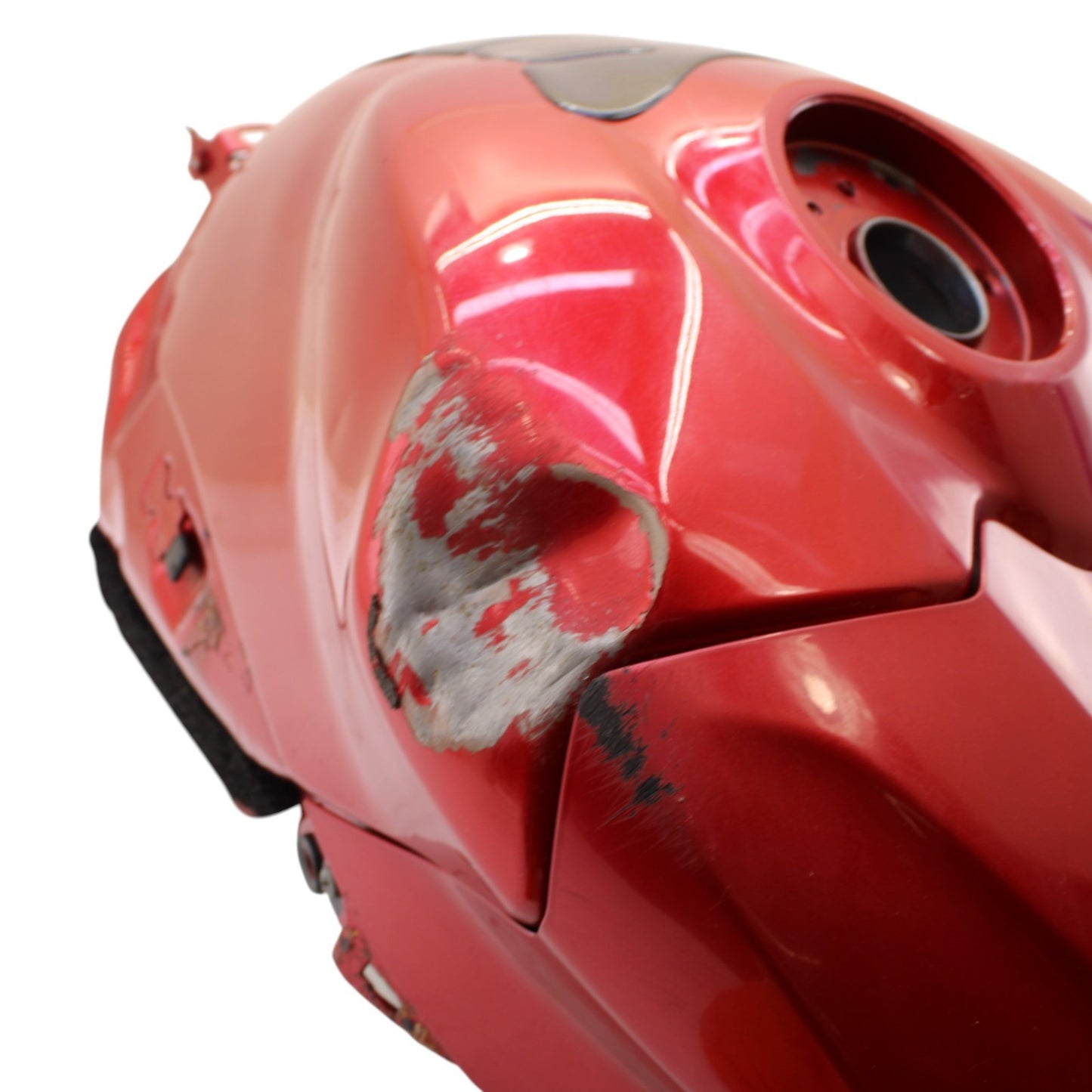 2004 - 2008 YAMAHA YZF R1 FUEL GAS TANK PETROL RESERVOIR RED STOCK *DENTED*