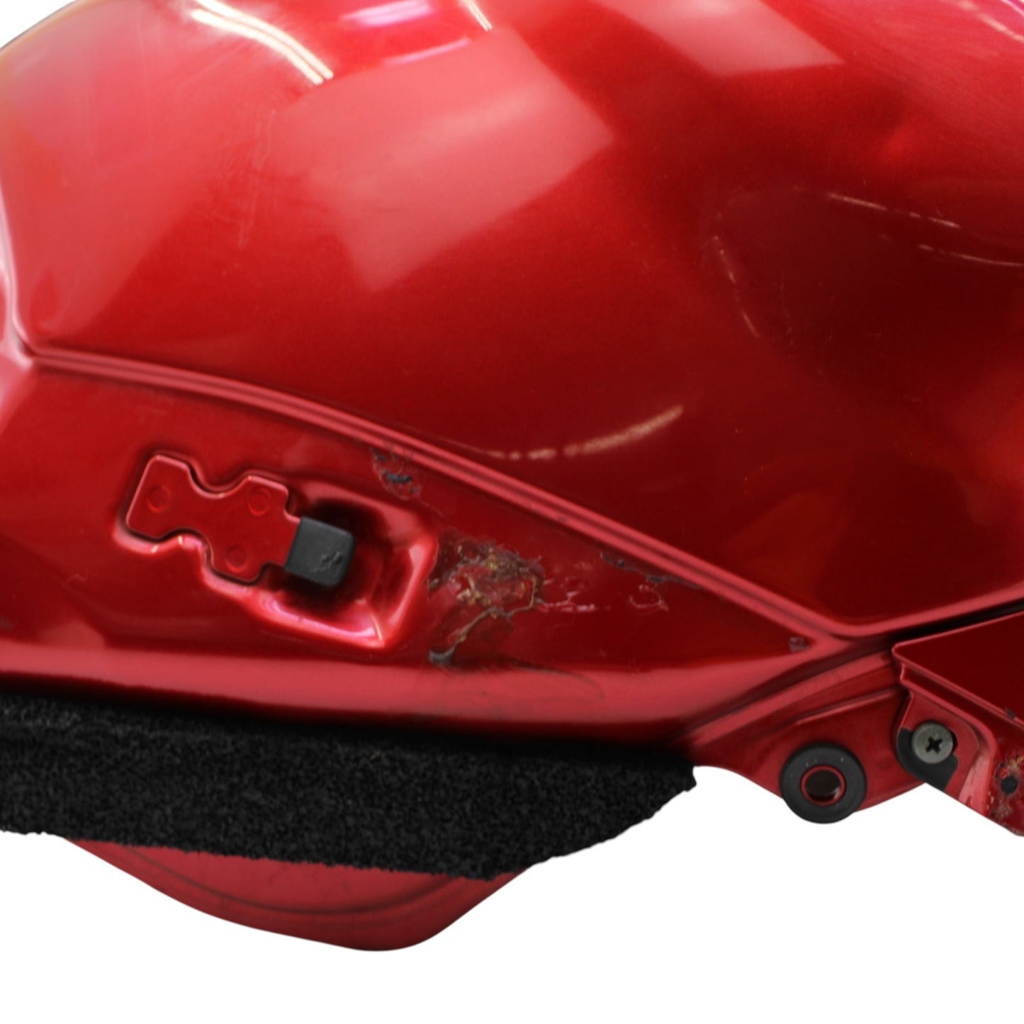 2004 - 2008 YAMAHA YZF R1 FUEL GAS TANK PETROL RESERVOIR RED STOCK *DENTED*