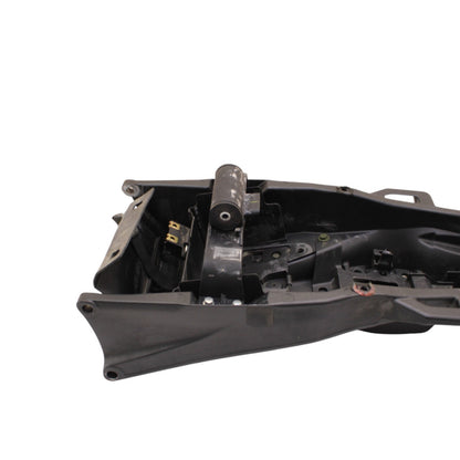 2004 - 2008 YAMAHA YZF R1 REAR SUBFRAME BACK TAIL FRAME OEM STOCK *CRACKED*
