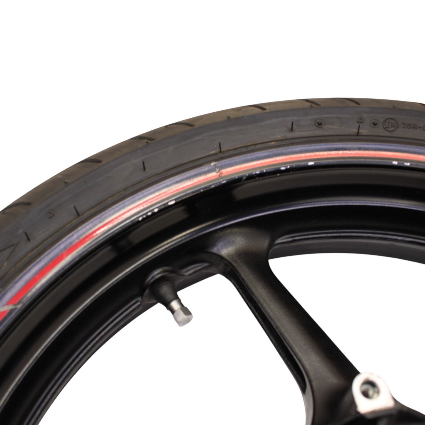 2004 - 2008 YAMAHA YZF R1 FRONT WHEEL RIM TIRE RUBBER BLACK RED OEM STOCK