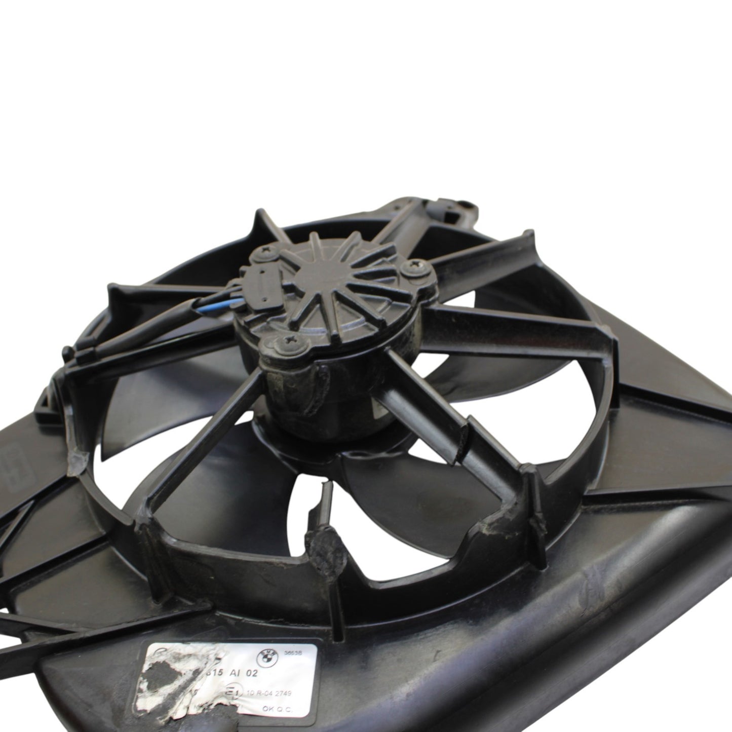 2020 - 2024 BMW S1000RR RADIATOR COOLING FAN ENGINGE MOTOR COOLER *BROKEN TAB*