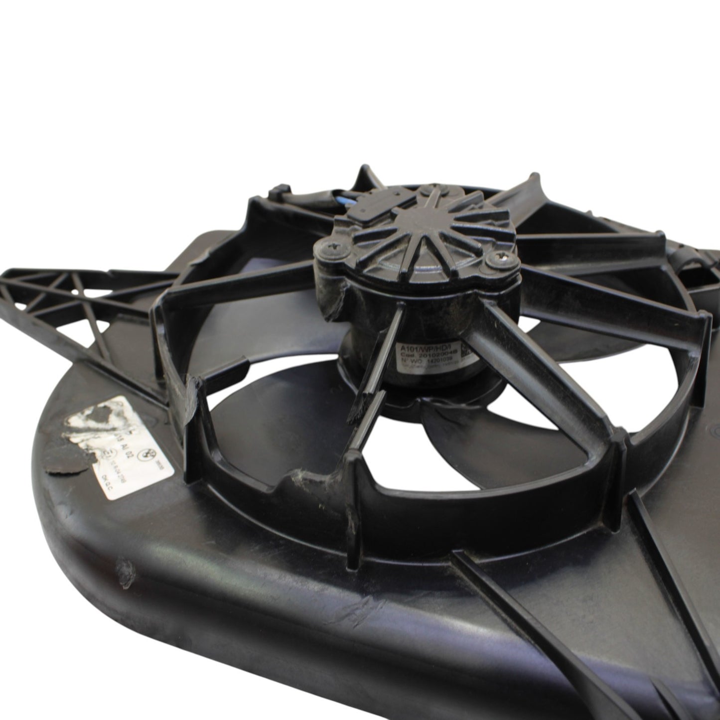 2020 - 2024 BMW S1000RR RADIATOR COOLING FAN ENGINGE MOTOR COOLER *BROKEN TAB*