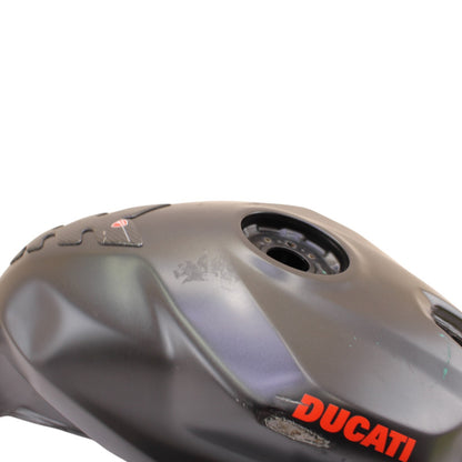 2020 - 2024 DUCATI PANIGALE V2 GAS TANK FUEL CELL RESERVOIR BLACK STOCK *DENTED*