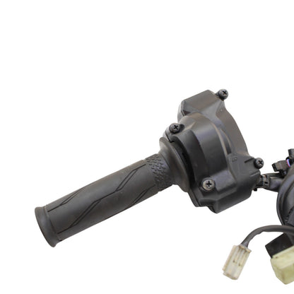 2020 - 2024 YAMAHA YZF R1 R1M RIGHT SWITCH HANDLE THROTTLE CONTROL ON OFF STOCK