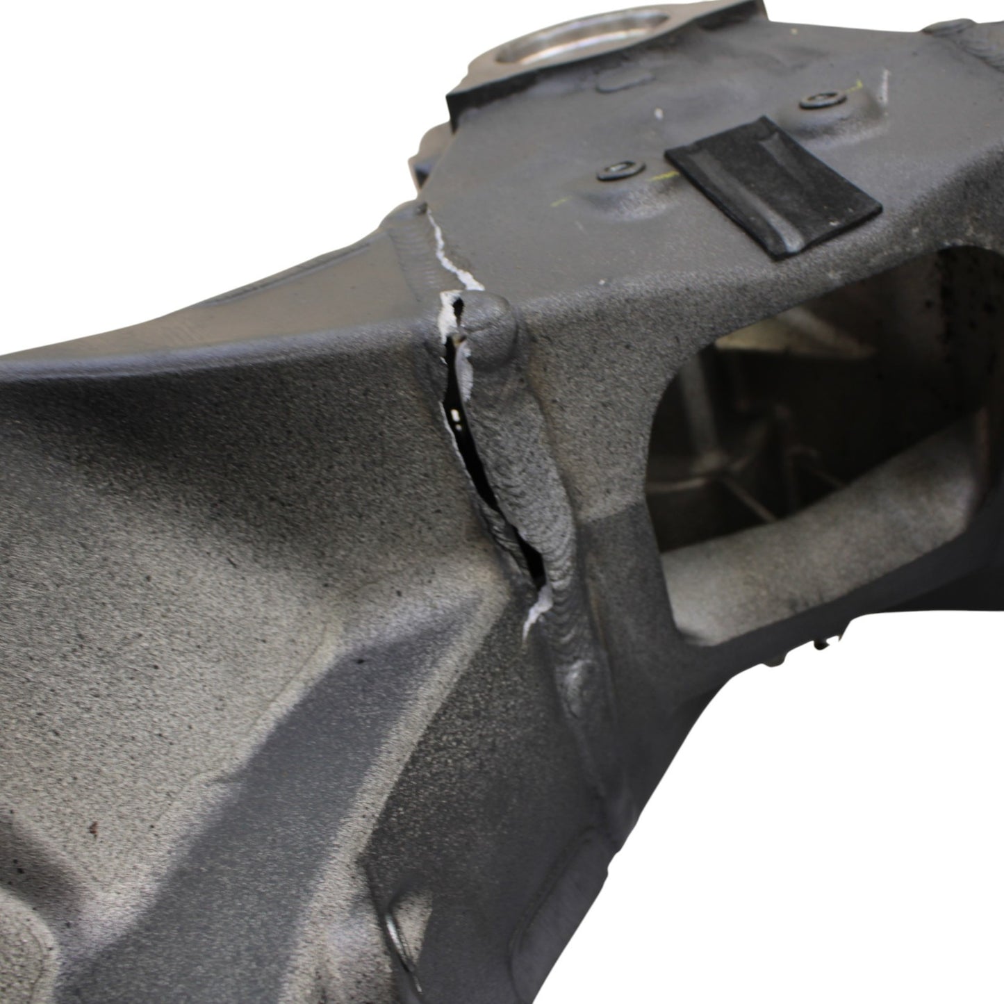 2020 - 2024 YAMAHA YZF R1 R1M MAIN FRAME CHASSIS *CRACKED/DAMAGED*