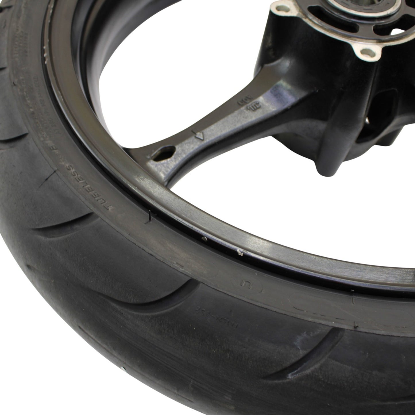 2007 2008 GSXR 1000 FRONT WHEEL RIM TIRE RUBBER BLACK STOCK 54111-41G10-019