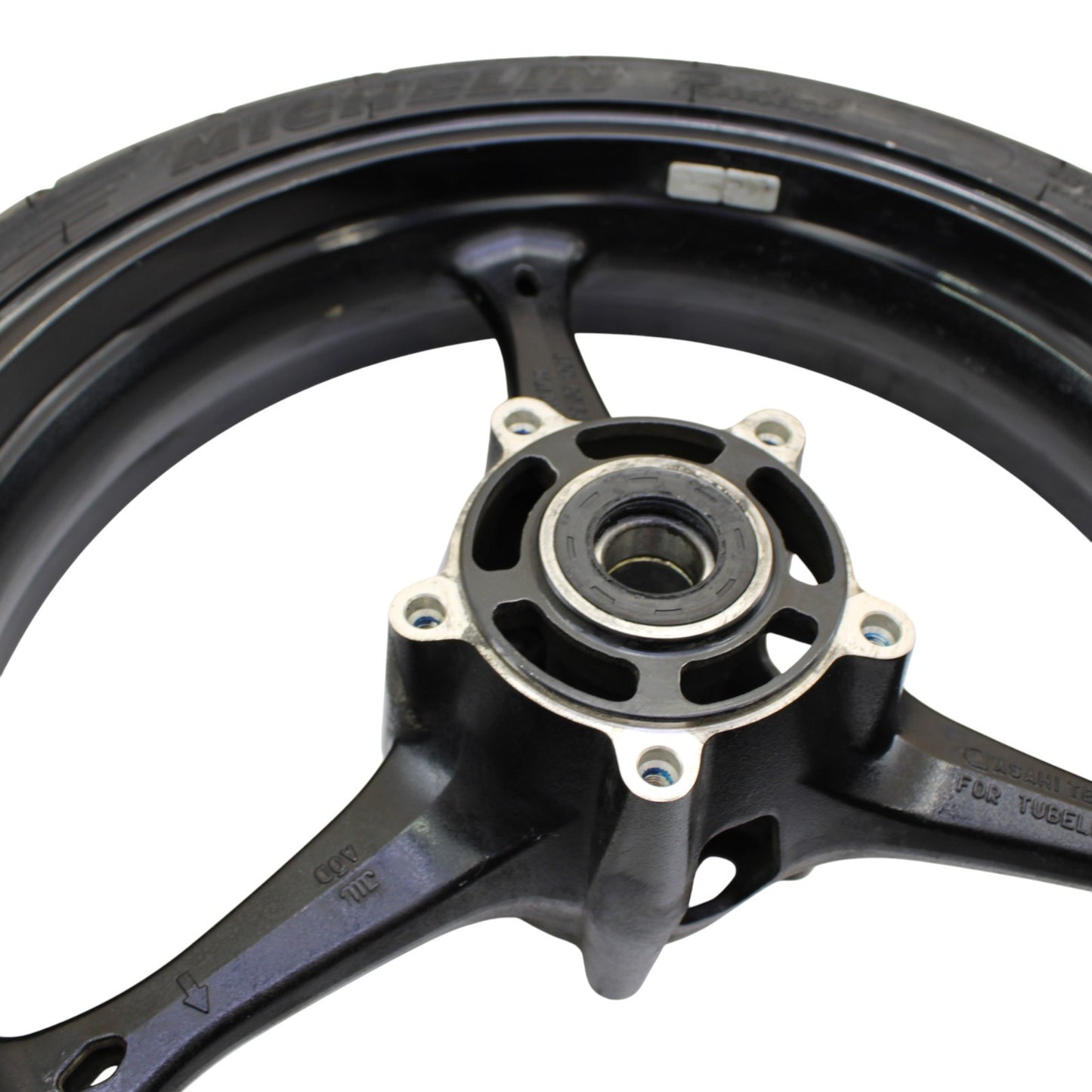 2007 2008 GSXR 1000 FRONT WHEEL RIM TIRE RUBBER BLACK STOCK 54111-41G10-019