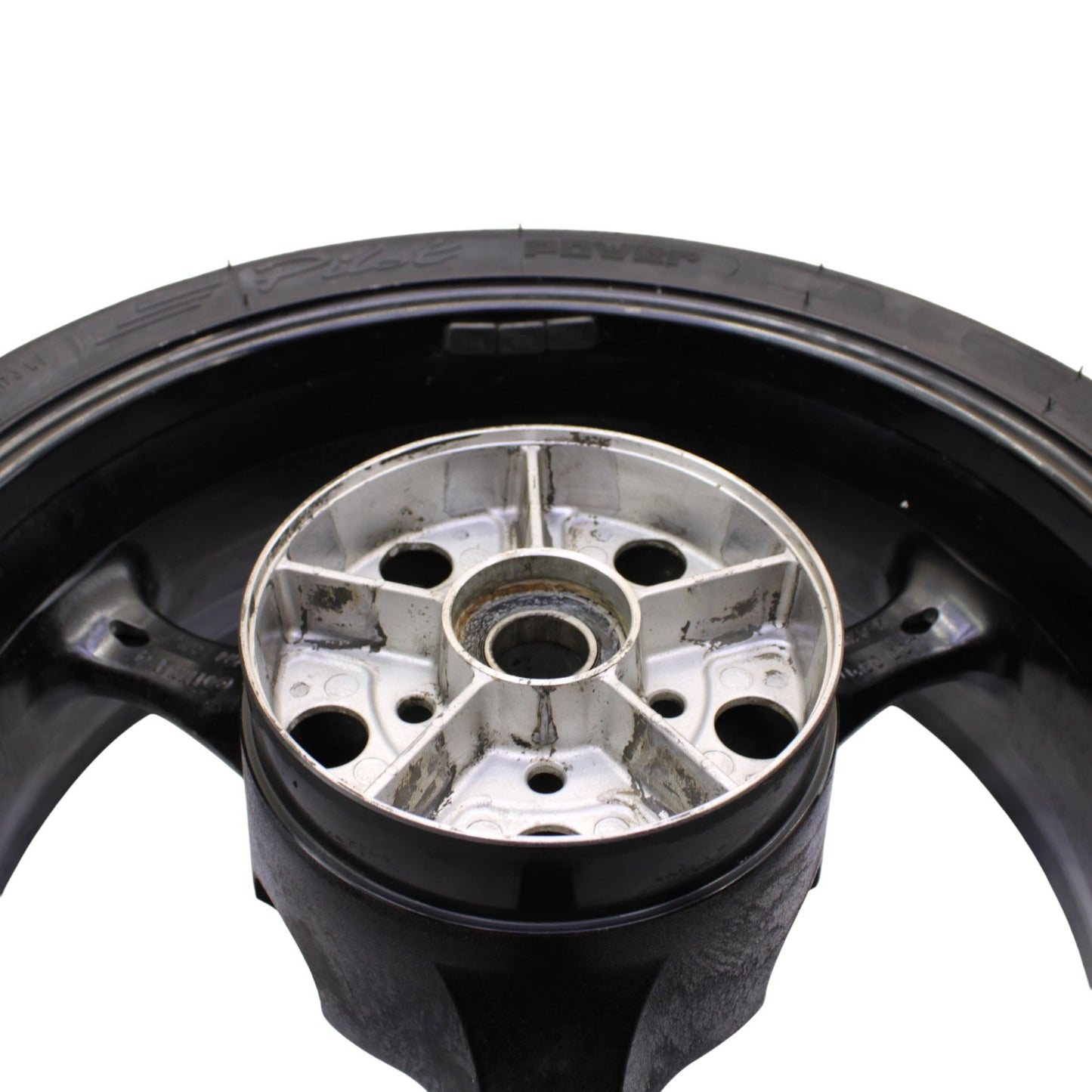 2005 - 2008 SUZUKI GSXR 1000 REAR WHEEL BACK RIM TIRE RUBBER BLACK STOCK