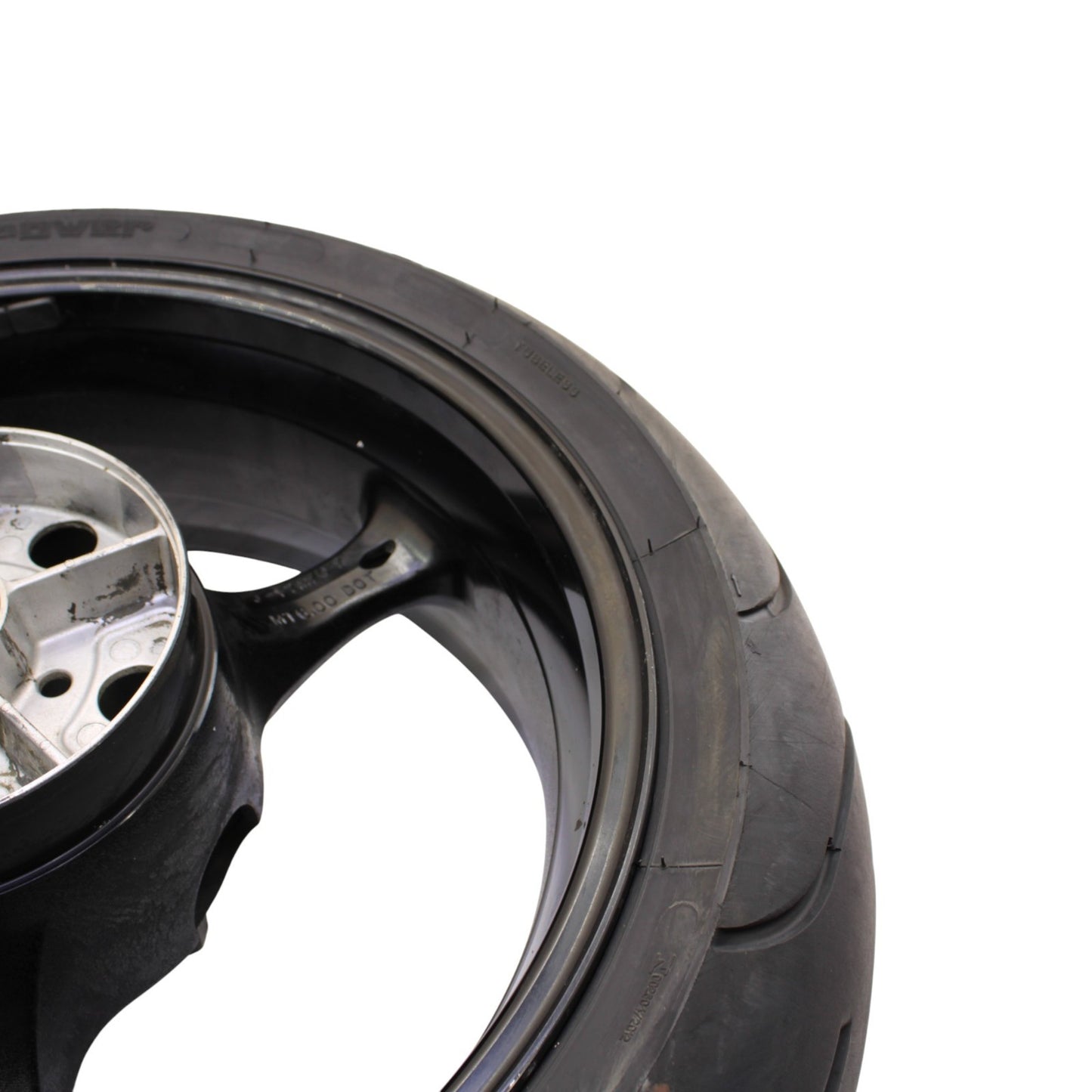 2005 - 2008 SUZUKI GSXR 1000 REAR WHEEL BACK RIM TIRE RUBBER BLACK STOCK
