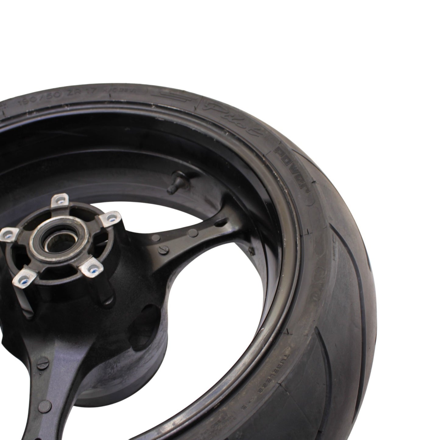 2005 - 2008 SUZUKI GSXR 1000 REAR WHEEL BACK RIM TIRE RUBBER BLACK STOCK