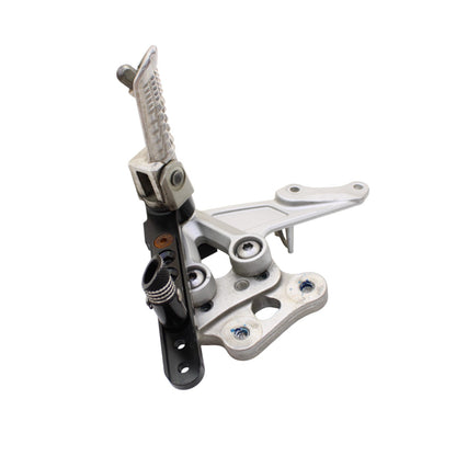 2005 - 2008 SUZUKI GSXR 1000 REARSET DRIVER FOOT PEG SHIFTER LEFT RIGHT SET