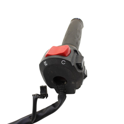 2005 - 2008 SUZUKI GSXR 1000 RIGHT SWITCH START STOP THROTTLE HANDLE GRIP STOCK