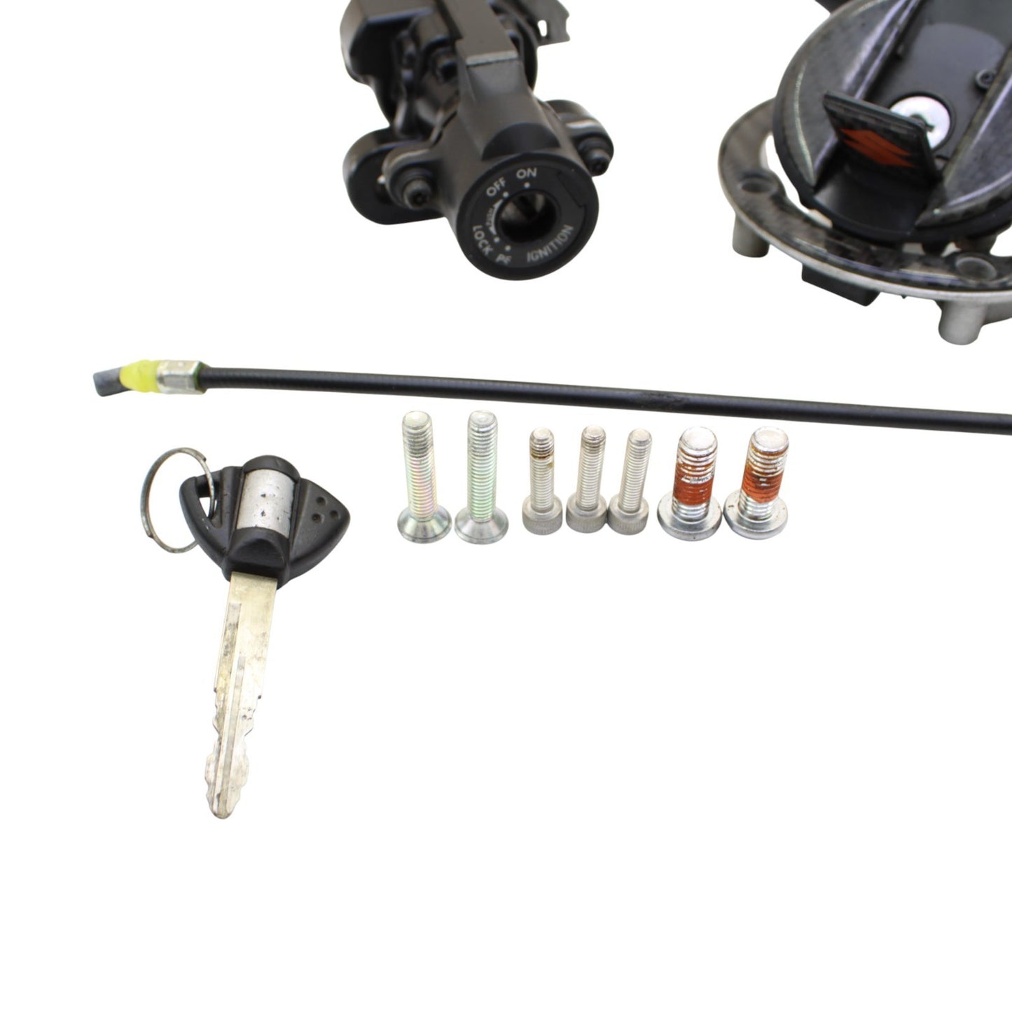 2005 - 2008 SUZUKI GSXR 1000 IGNITION SET GAS CAP KEY BOLTS SEAT LOCK