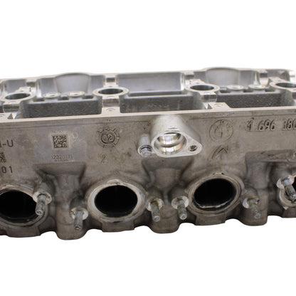 2020 - 2024 BMW S1000RR CYLINDER HEAD ENGINE TOP END ENGINE MOTOR STOCK SILVER