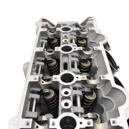 2020 - 2024 BMW S1000RR CYLINDER HEAD ENGINE TOP END ENGINE MOTOR STOCK SILVER