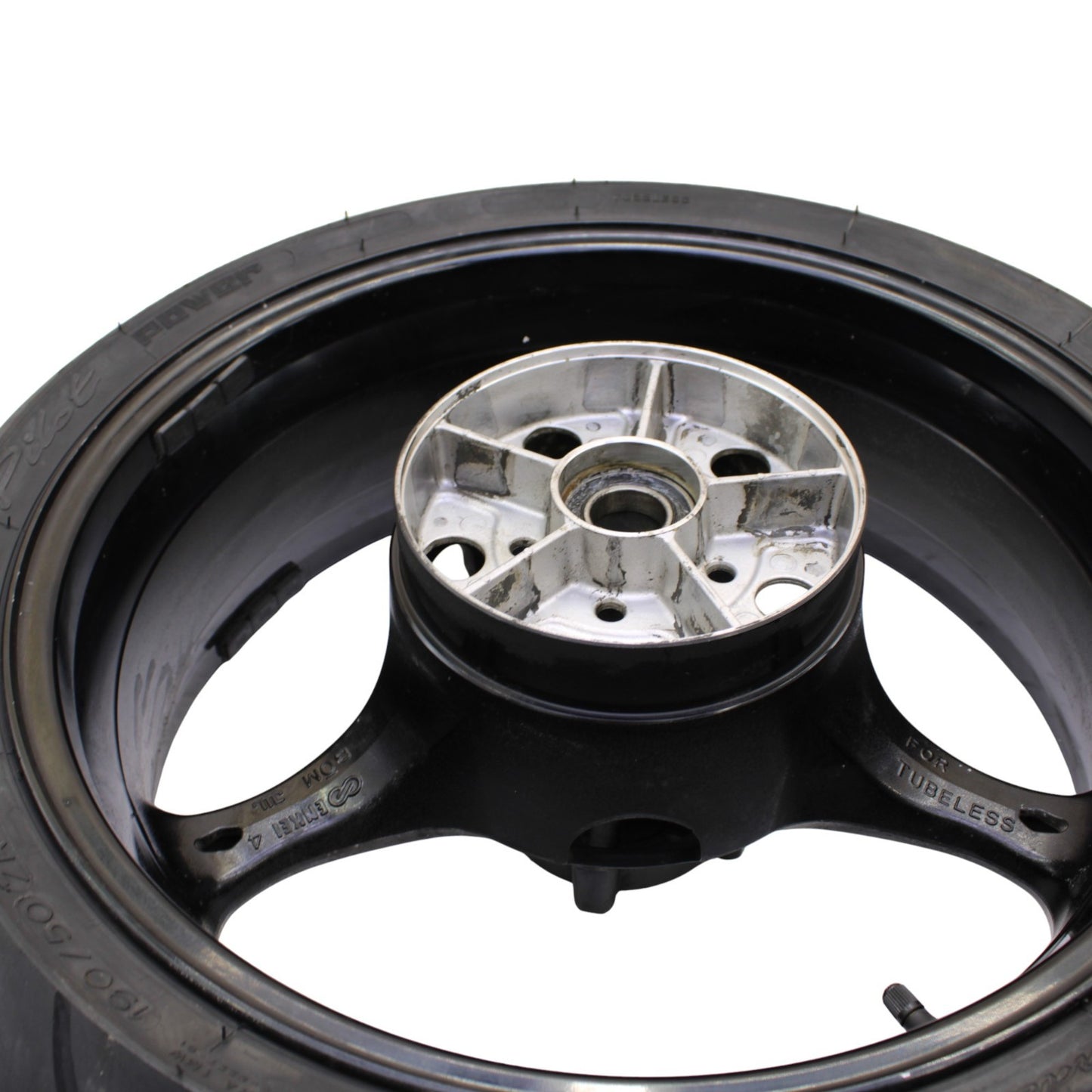 2007 2008 SUZUKI GSXR 1000 REAR WHEEL BACK RIM TIRE RUBBER HUB BLACK STRAIGHT