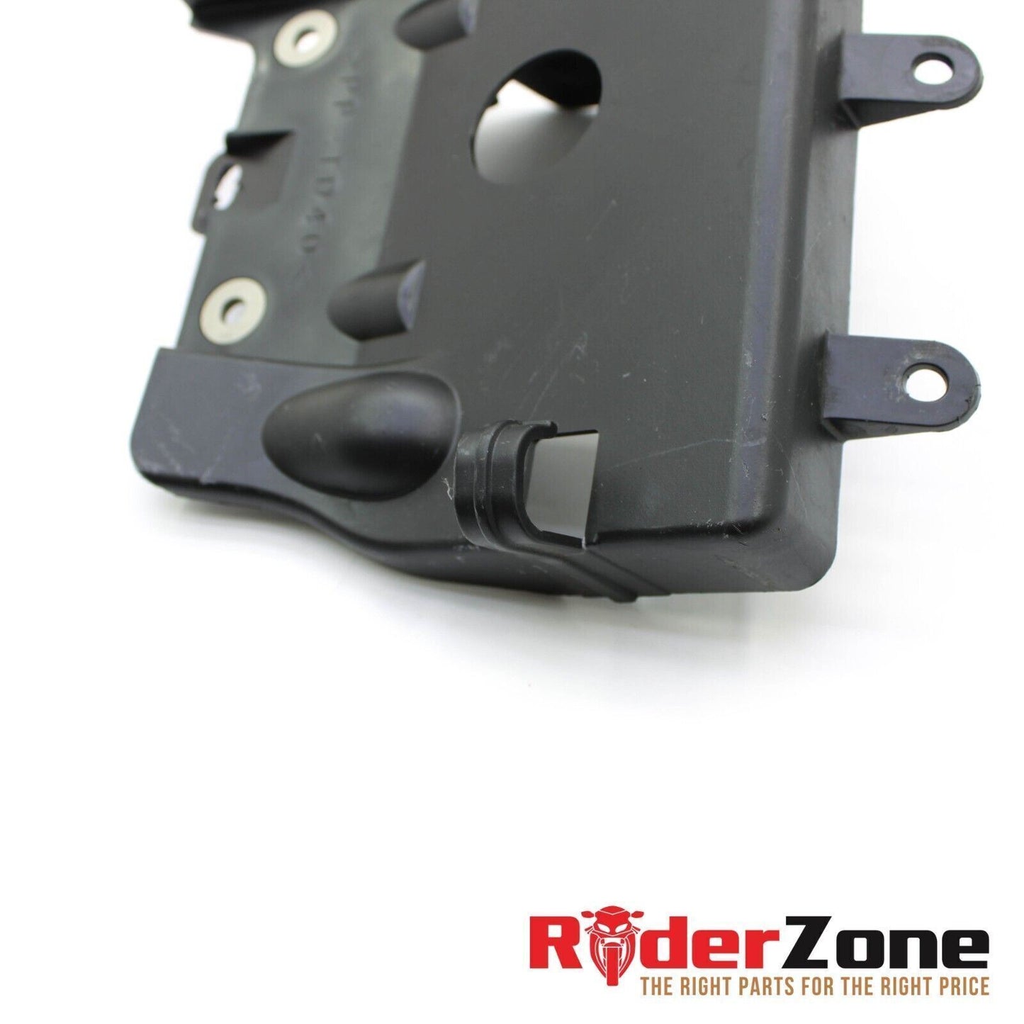 2015 - 2019 YAMAHA YZF R1 BATTERY TRAY UNDERTAIL BRAKCET MOUNT OEM 2CR-8212B