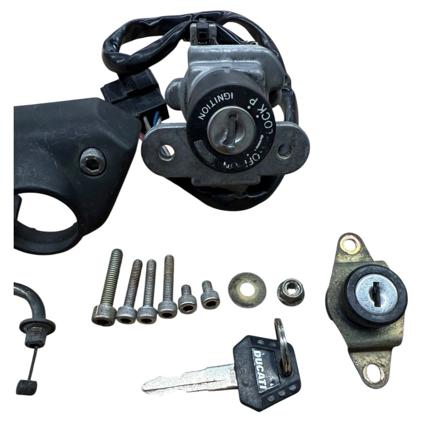 2001 DUCATI MONSTER 750 IGNITION SET LOCK KEY GAS CAP SEAT LOCK KEY STOCK