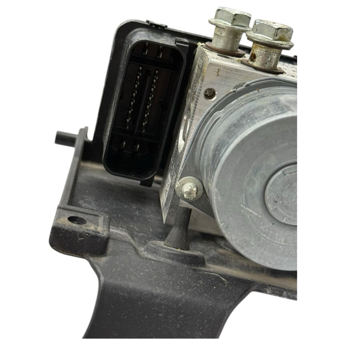 2015 2016 APRILIA TUONO V4 ABS PUMP BRACKET MODULE CONTROL UNIT COMPUTER