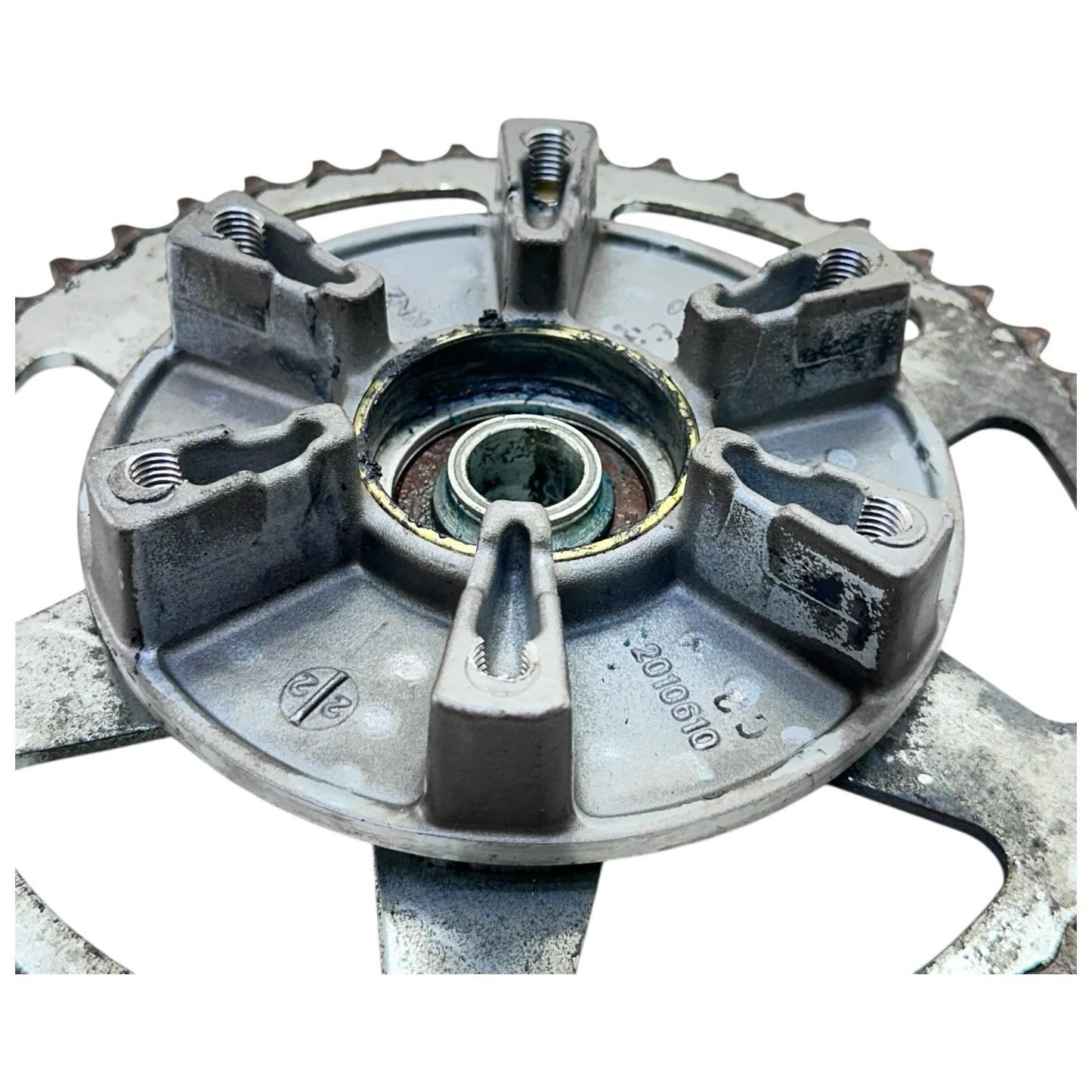 2006 - 2008 TRIUMPH DAYTONA 675 REAR HUB WHEEL SPROCKET MOUNT STOCK SILVER