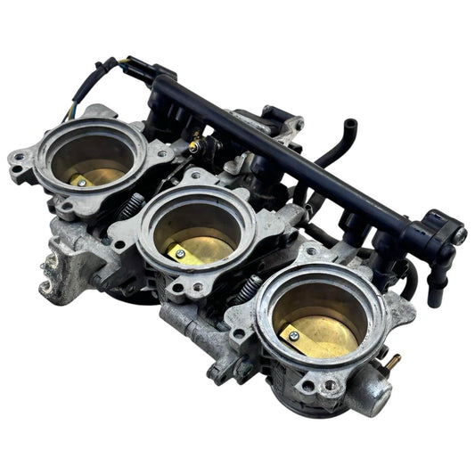 2006 - 2008 TRIUMPH DAYTONA 675 THROTTLE BODIES BODY FUEL INJECTOR DELIVERY OEM