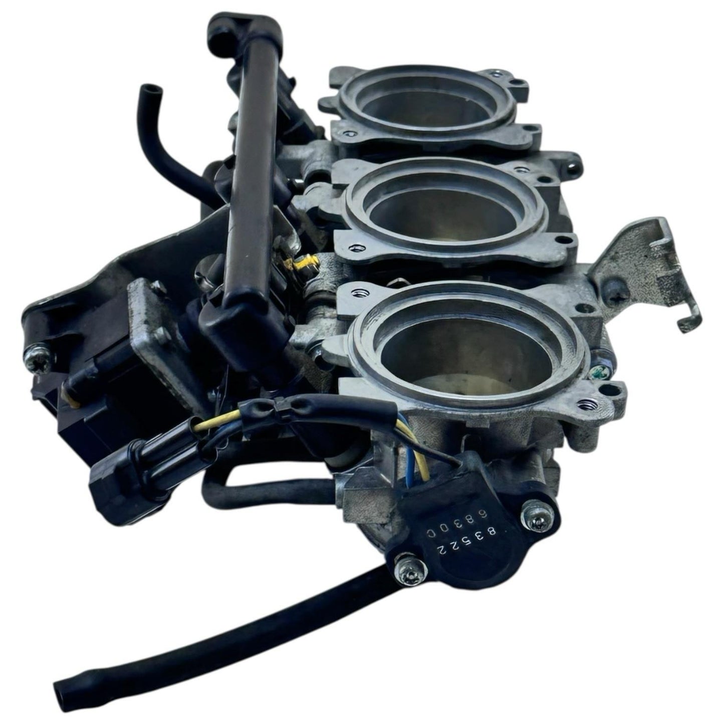 2006 - 2008 TRIUMPH DAYTONA 675 THROTTLE BODIES BODY FUEL INJECTOR DELIVERY OEM