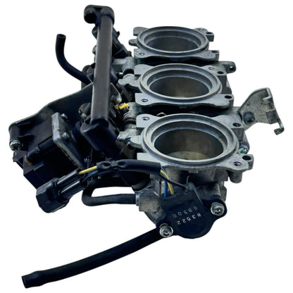 2006 - 2008 TRIUMPH DAYTONA 675 THROTTLE BODIES BODY FUEL INJECTOR DELIVERY OEM