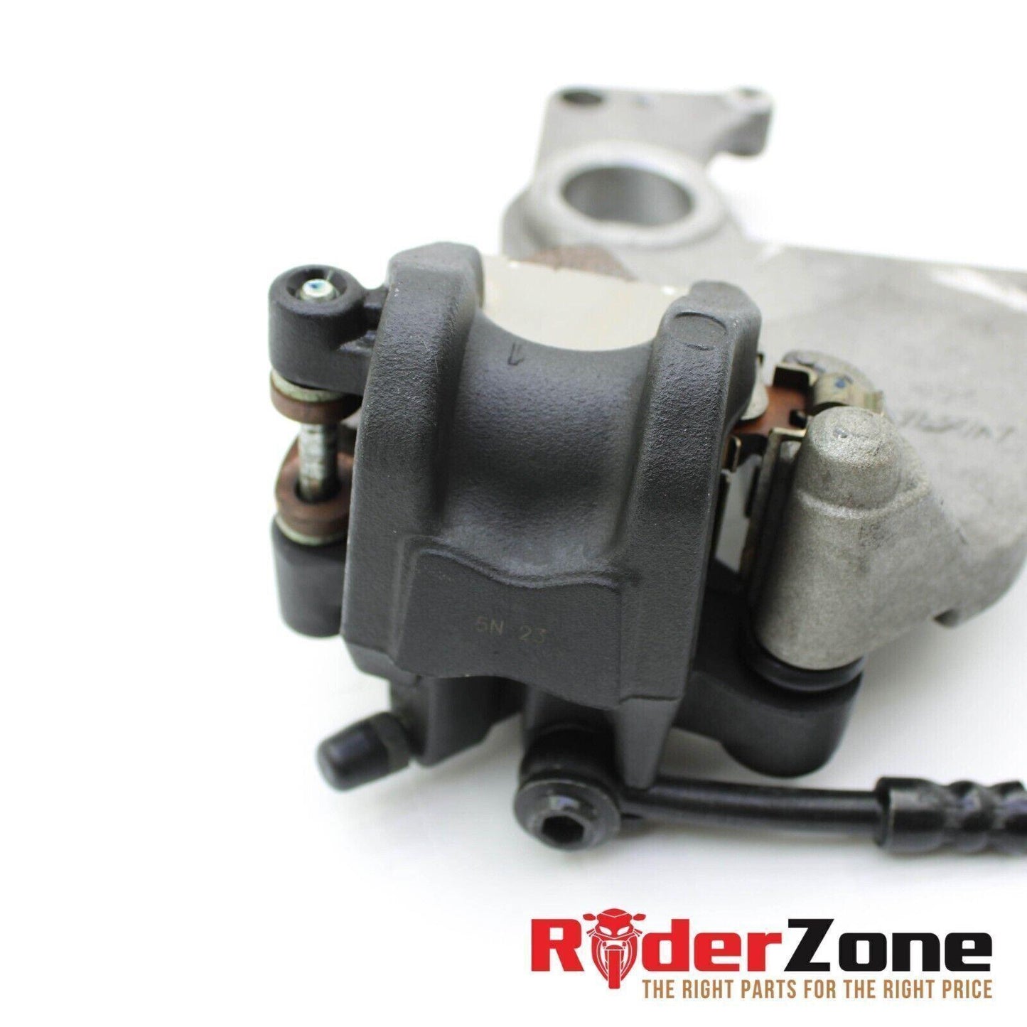 2015 - 2019 YAMAHA YZF R1 R1M R1S REAR BRAKE CALIPER MOUNT HOSE BRACKET BRAKING