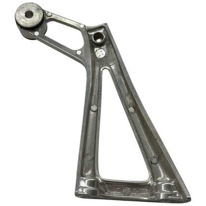 2003 - 2005 YAMAHA YZF R6 06-09 R6S PASSENGER PEGS REAR FOOT BRACKET RIGHT REAR
