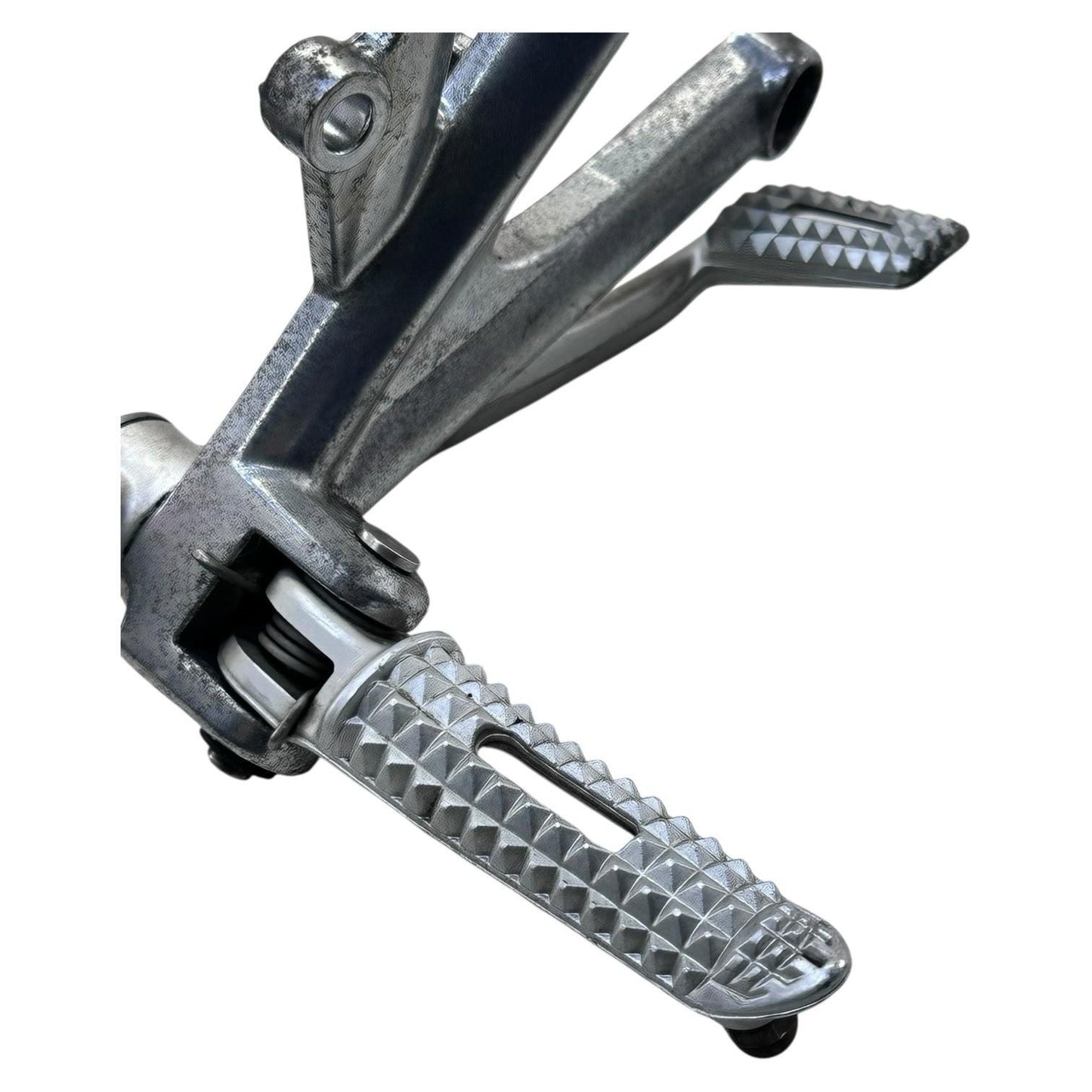 2006 - 2008 TRIUMPH DAYTONA 675 RIGHT DRIVER REAR SET BACK BRAKE PEDAL LEVER