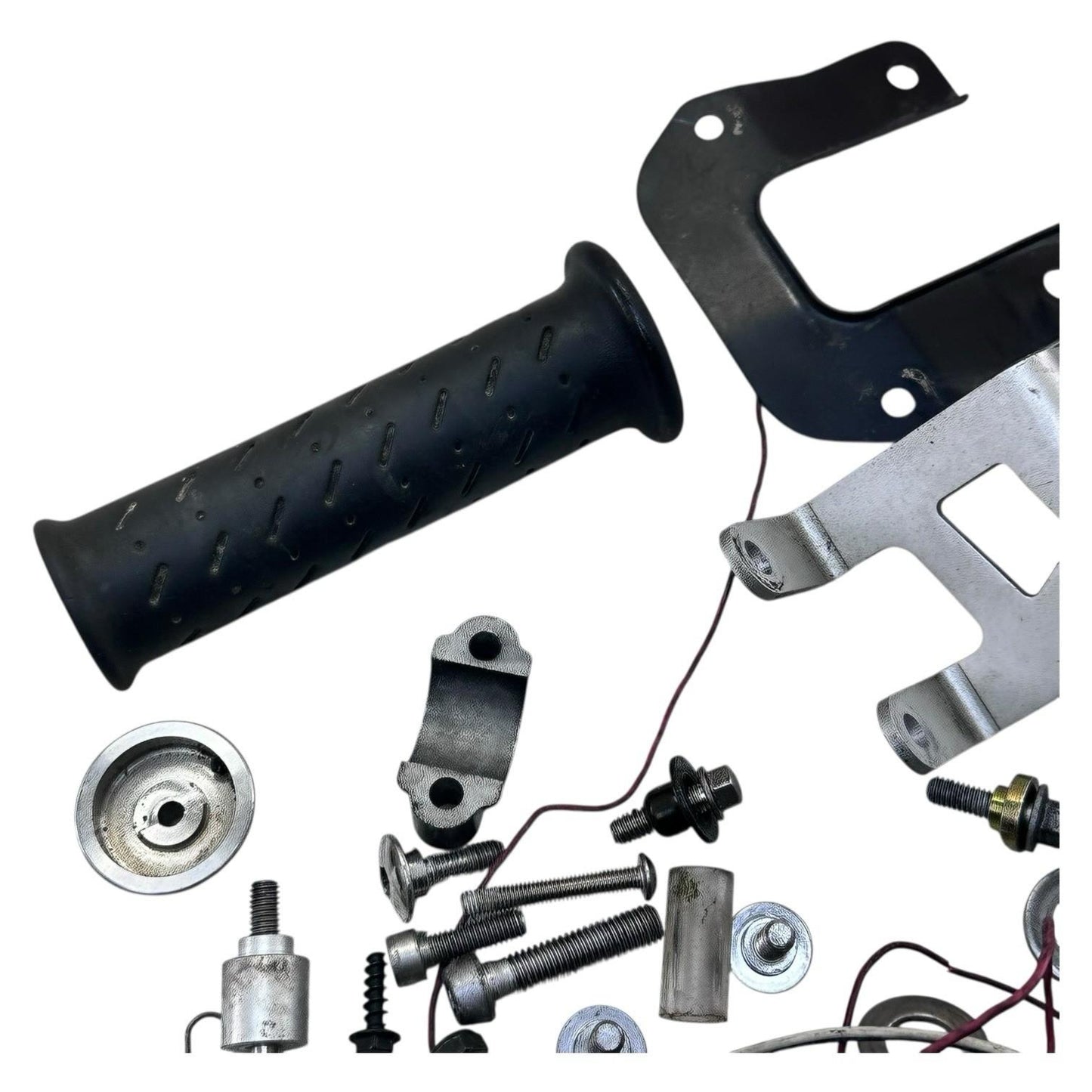 2006 - 2008 TRIUMPH DAYTONA 675 BOLTS NUTS PARTS HARDWARE MOUNTING BRACKET COIL