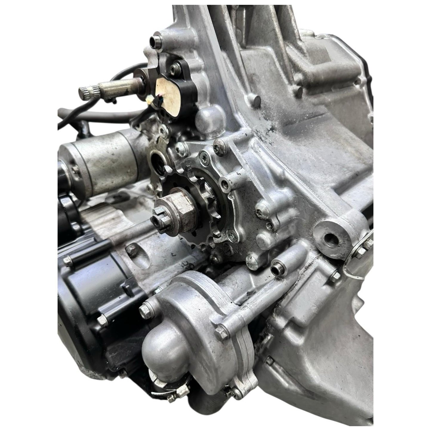 2006 2007 SUZUKI GSXR600 ENGINE MOTOR CLUTCH HEAD COMPLETE *COMPRESSION TESTED*