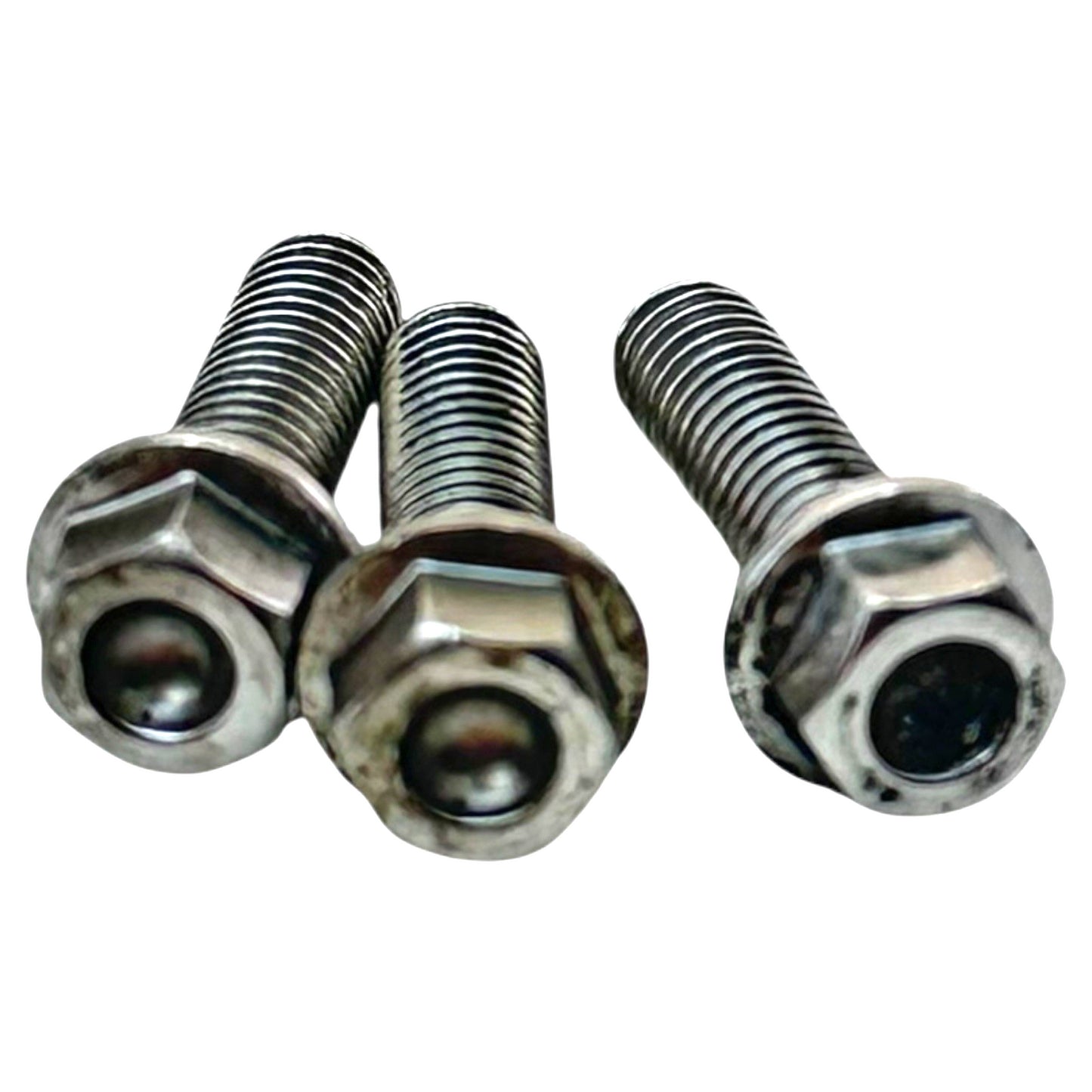 2006 - 2008 TRIUMPH DAYTONA 675 ENGINE COOLANT INLET OUTLET COVER RADIATOR