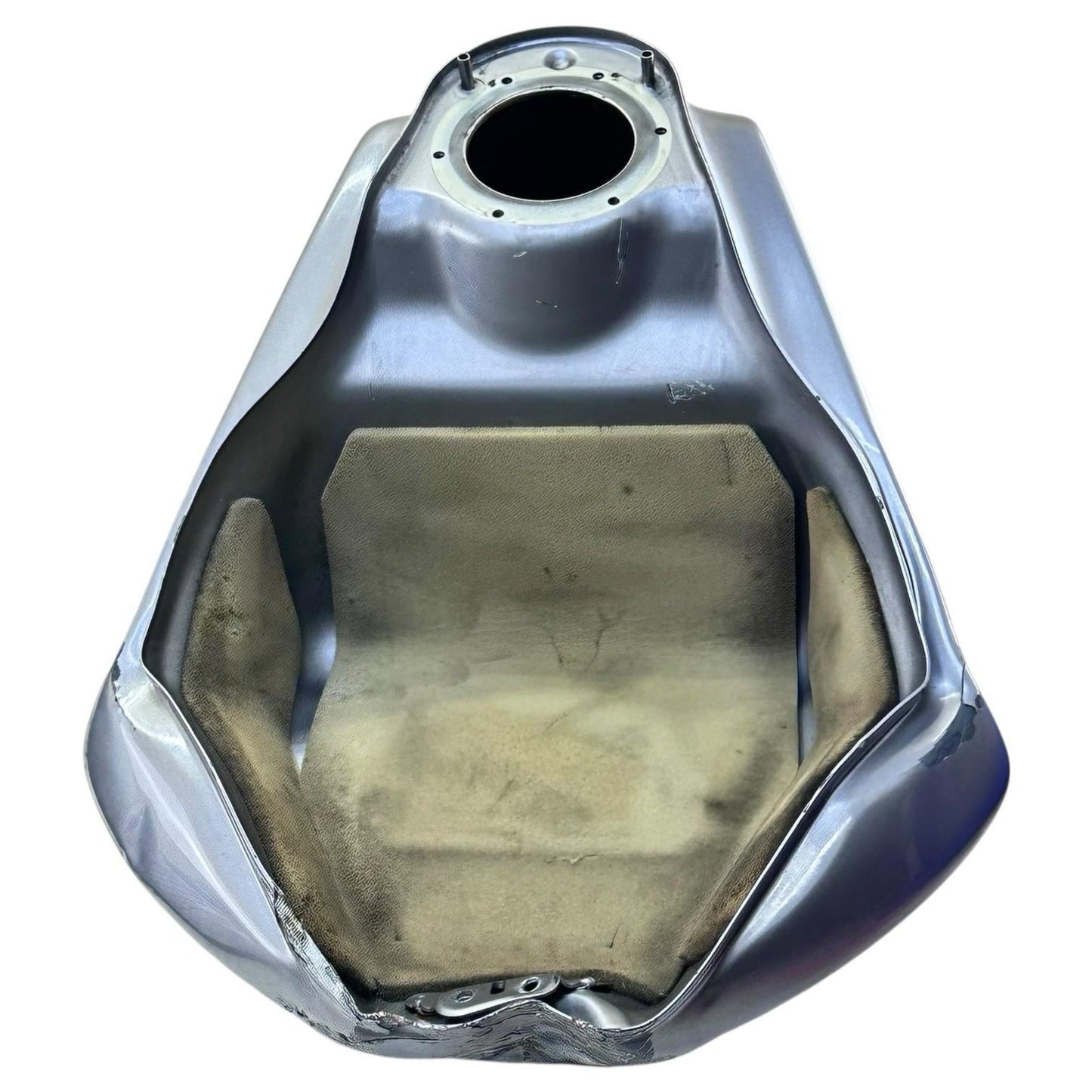 2006 - 2008 TRIUMPH DAYTONA 675 GAS TANK FUEL RESERVOIR GREY *DENTED/SCUFFED*