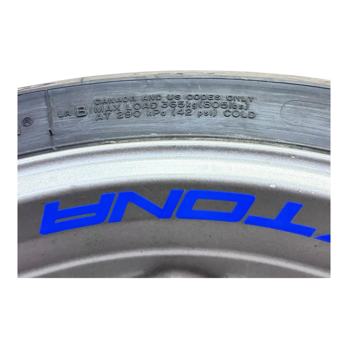 2006 - 2008 TRIUMPH DAYTONA 675 REAR WHEEL BACK RIM TIRE RUBBER HUB GREY OEM