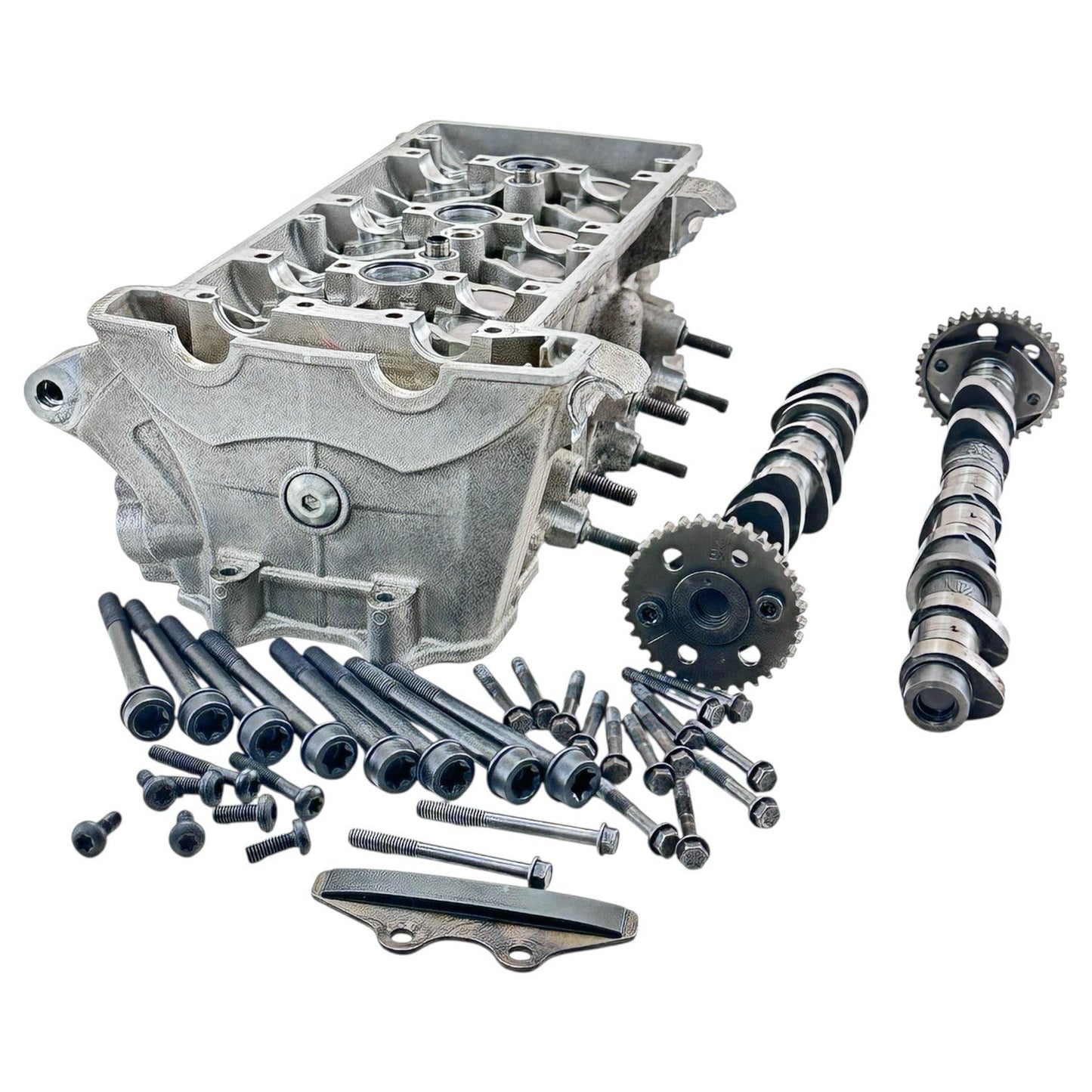 2006 - 2008 TRIUMPH DAYTONA 675 ENGINE CYLINDER HEAD TOP END VALVE MOTOR STOCK