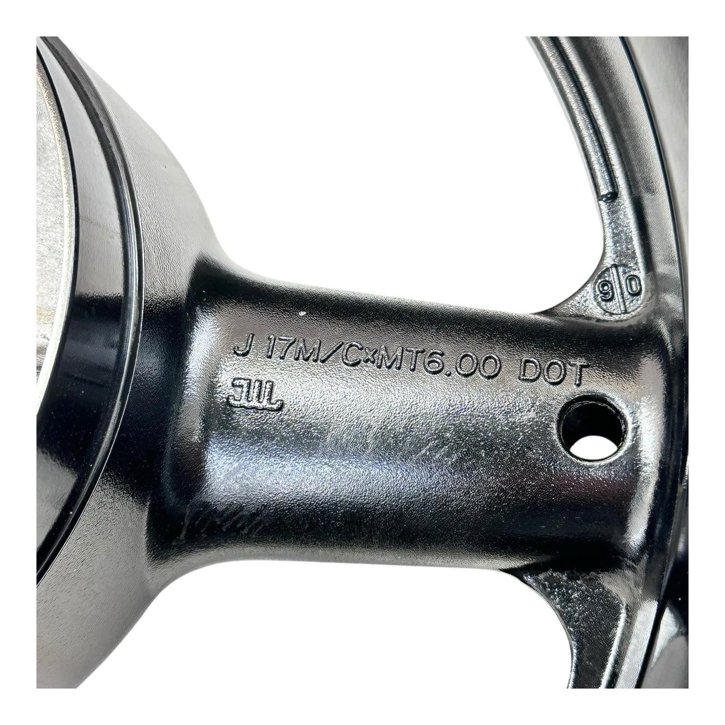 1999 - 2007 SUZUKI HAYABUSA REAR WHEEL BACK RIM TIRE RUBBER BLACK STOCK OEM