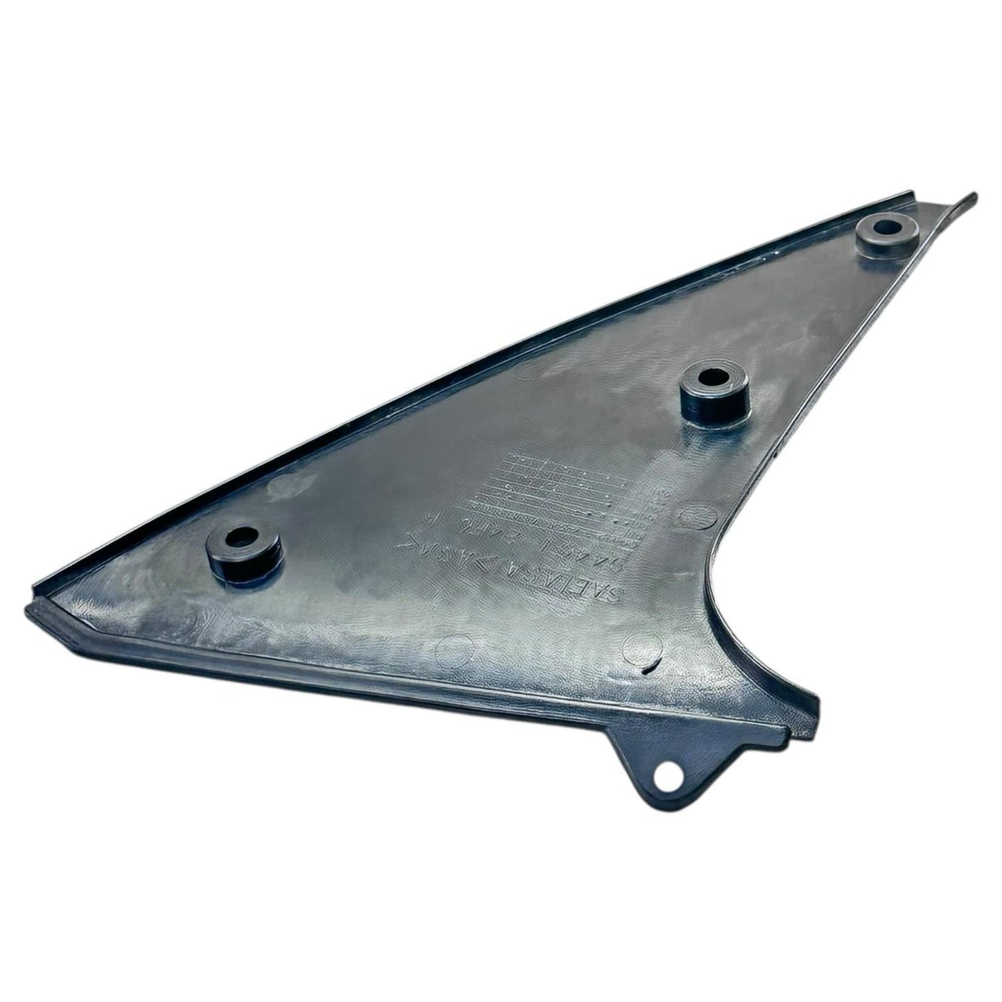 1999 - 2007 SUZUKI HAYABUSA RIGHT INNER COWL FAIRNG PLASTIC PANEL 94461-24F0 OEM