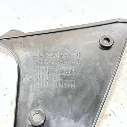 1999 - 2007 SUZUKI HAYABUSA RIGHT INNER COWL FAIRNG PLASTIC PANEL 94461-24F0 OEM