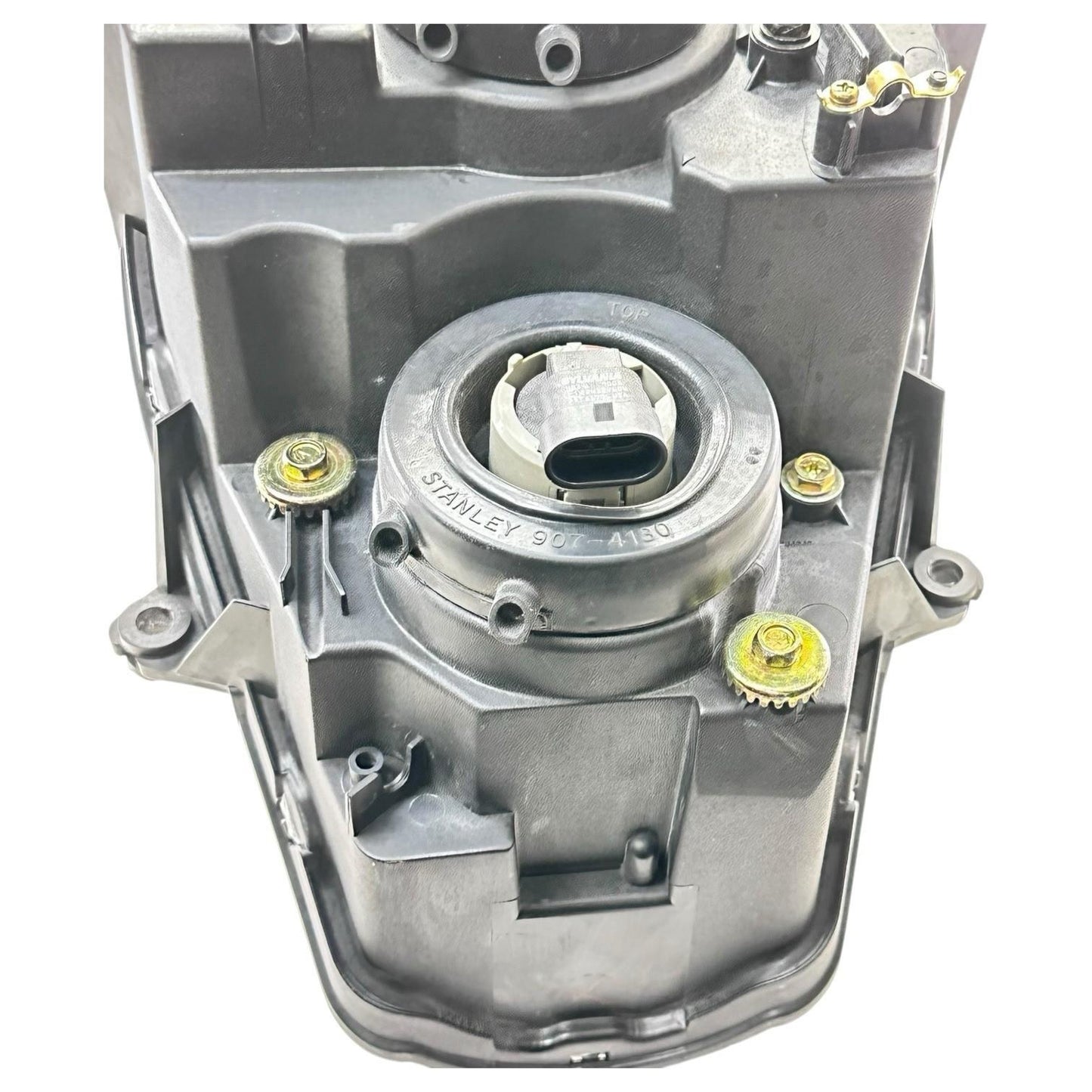 1999 - 2007 SUZUKI HAYABUSA FRONT HEADLIGHT LAMP LENS HOUSING UNIT STOCK OEM