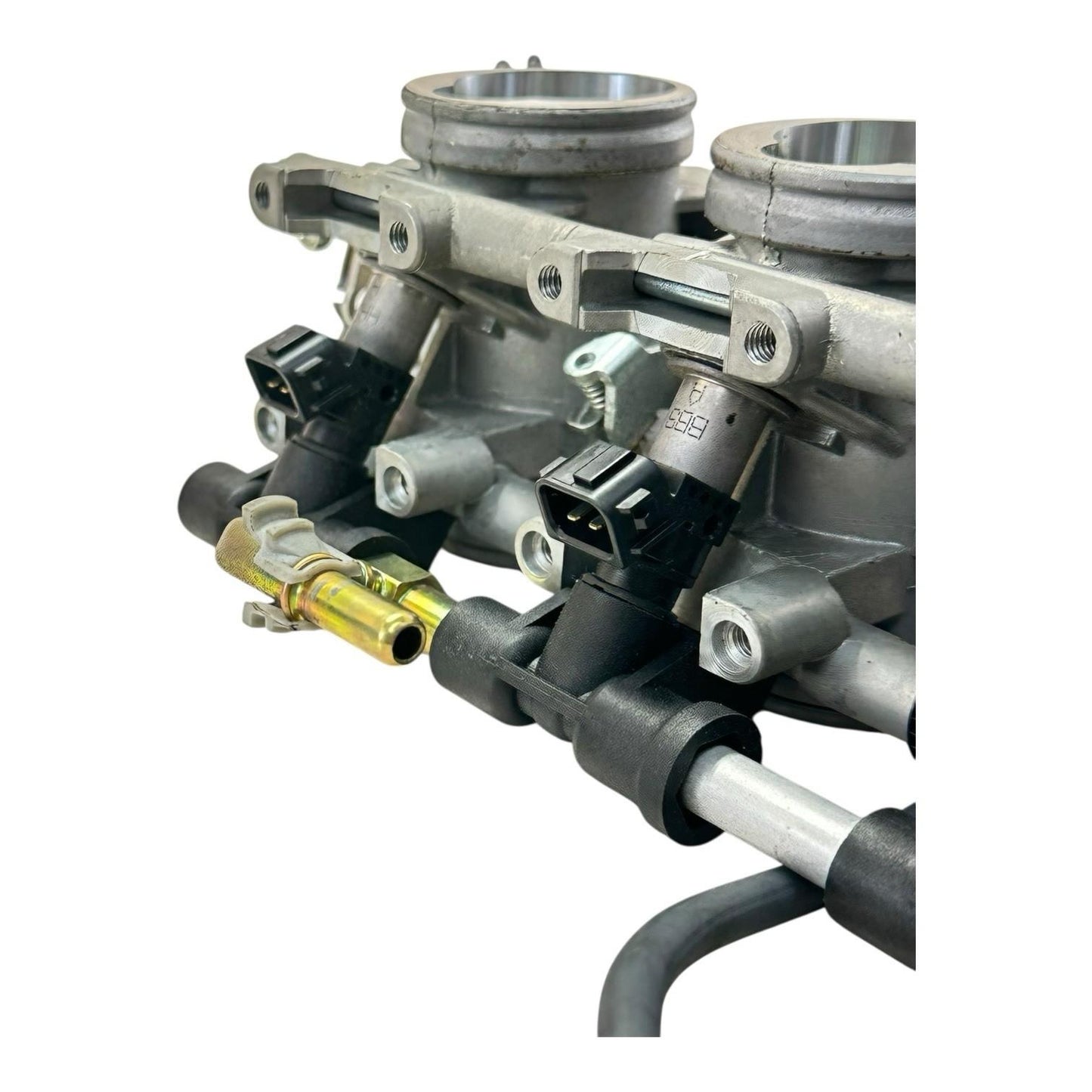 1999 - 2007 SUZUKI HAYABUSA THROTTLE BODIES MAIN FUEL INJECTORS STOCK OEM