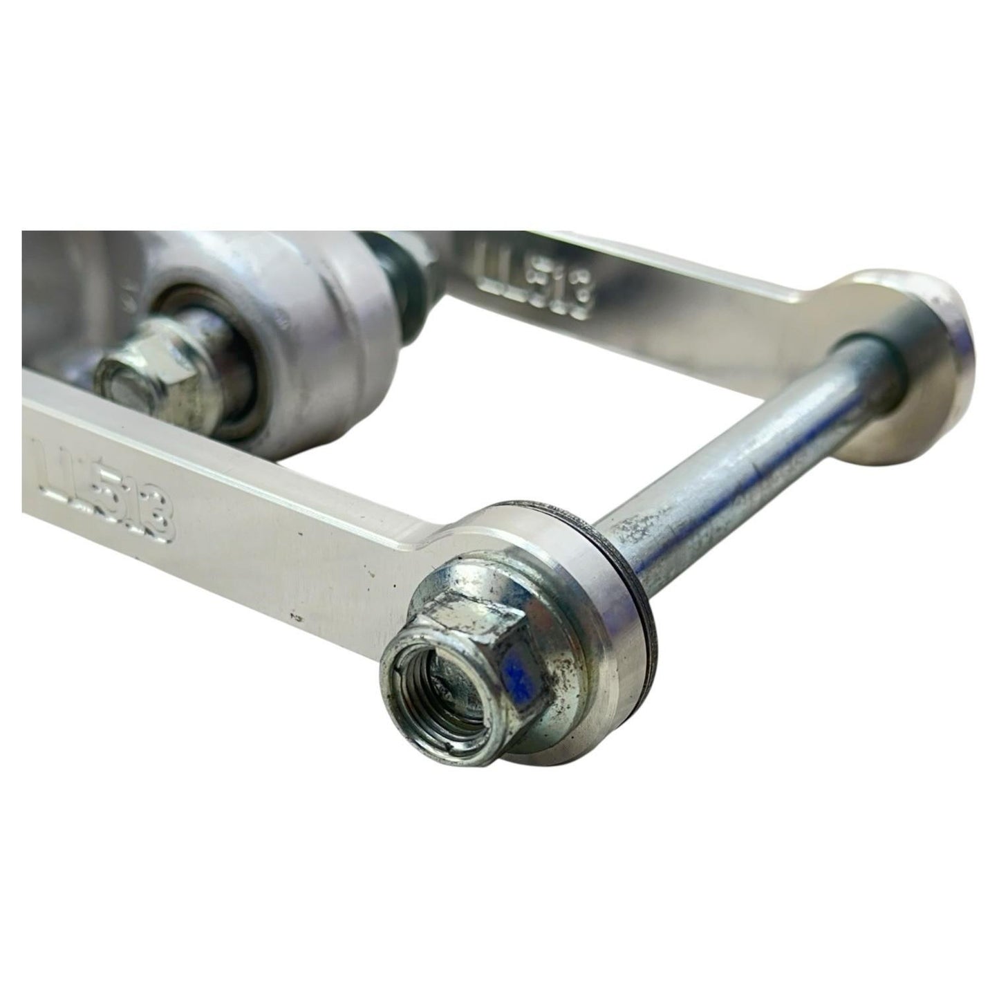 1999 - 2007 SUZUKI HAYABUSA REAR DOG BONE BACK SHOCK LINKAGE LINK 62600-24810