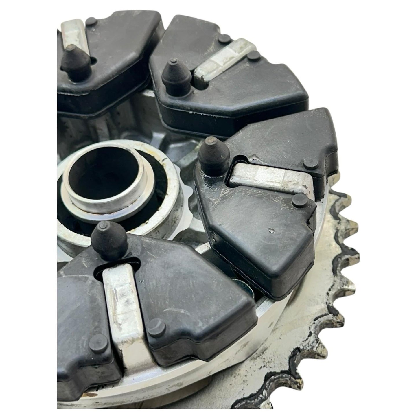 1999 - 2007 SUZUKI HAYABUSA REAR WHEEL SPROCKET HUB DRUM CUSH 64611-33E02